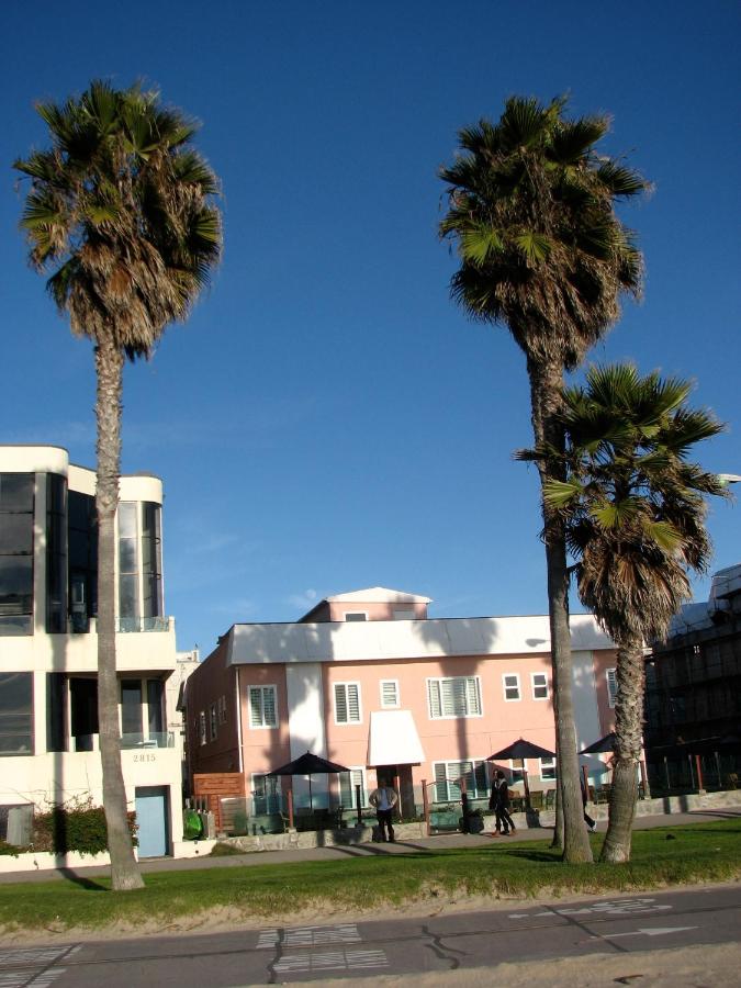 | Venice on the Beach Hotel
