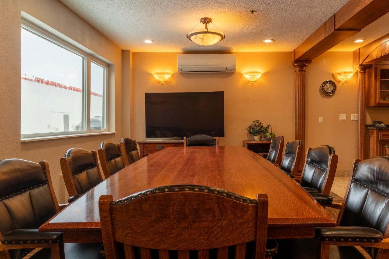| North Country Inn & Suites Roseau