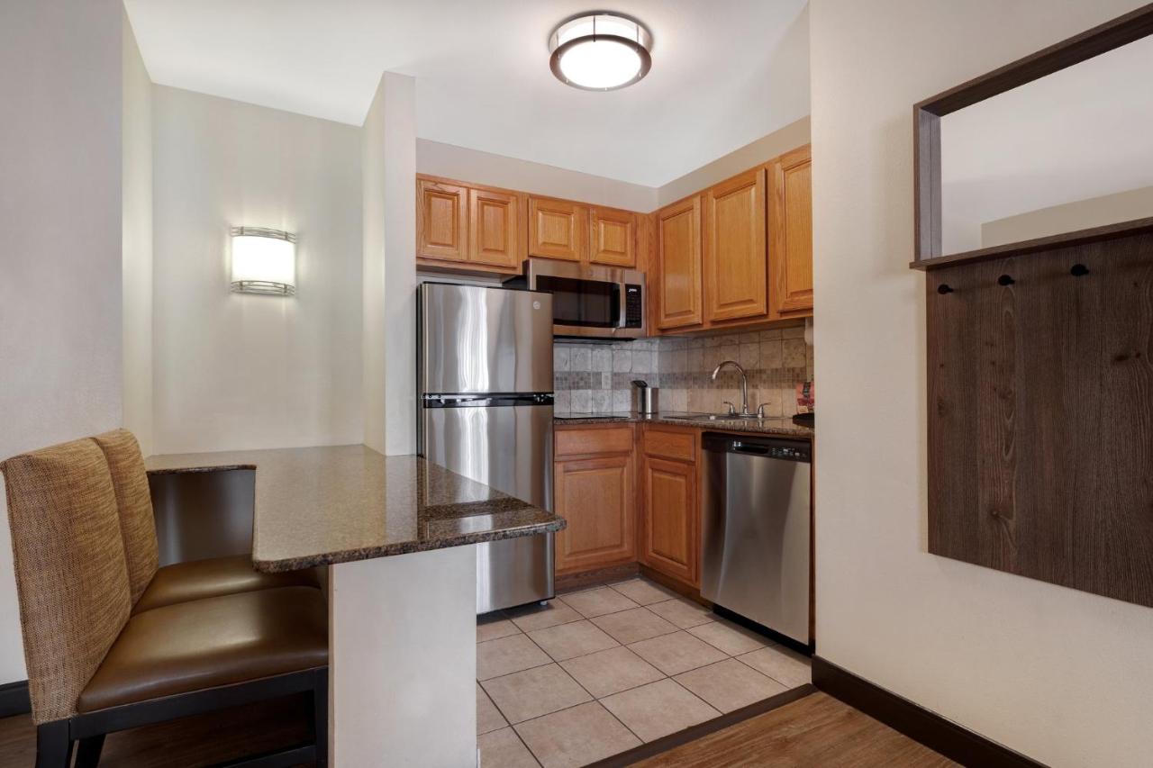 King Suite at Staybridge Suites Tallahassee by IHG