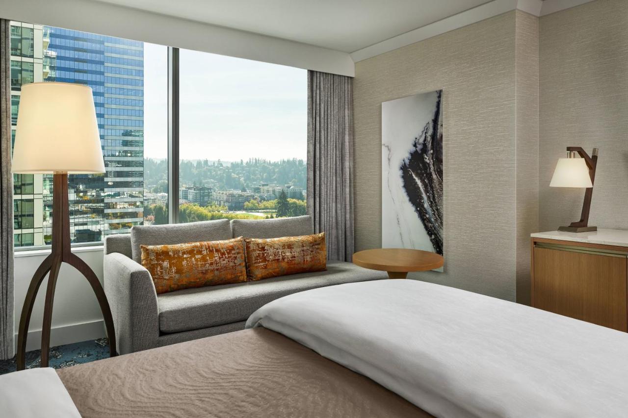 | The Westin Bellevue