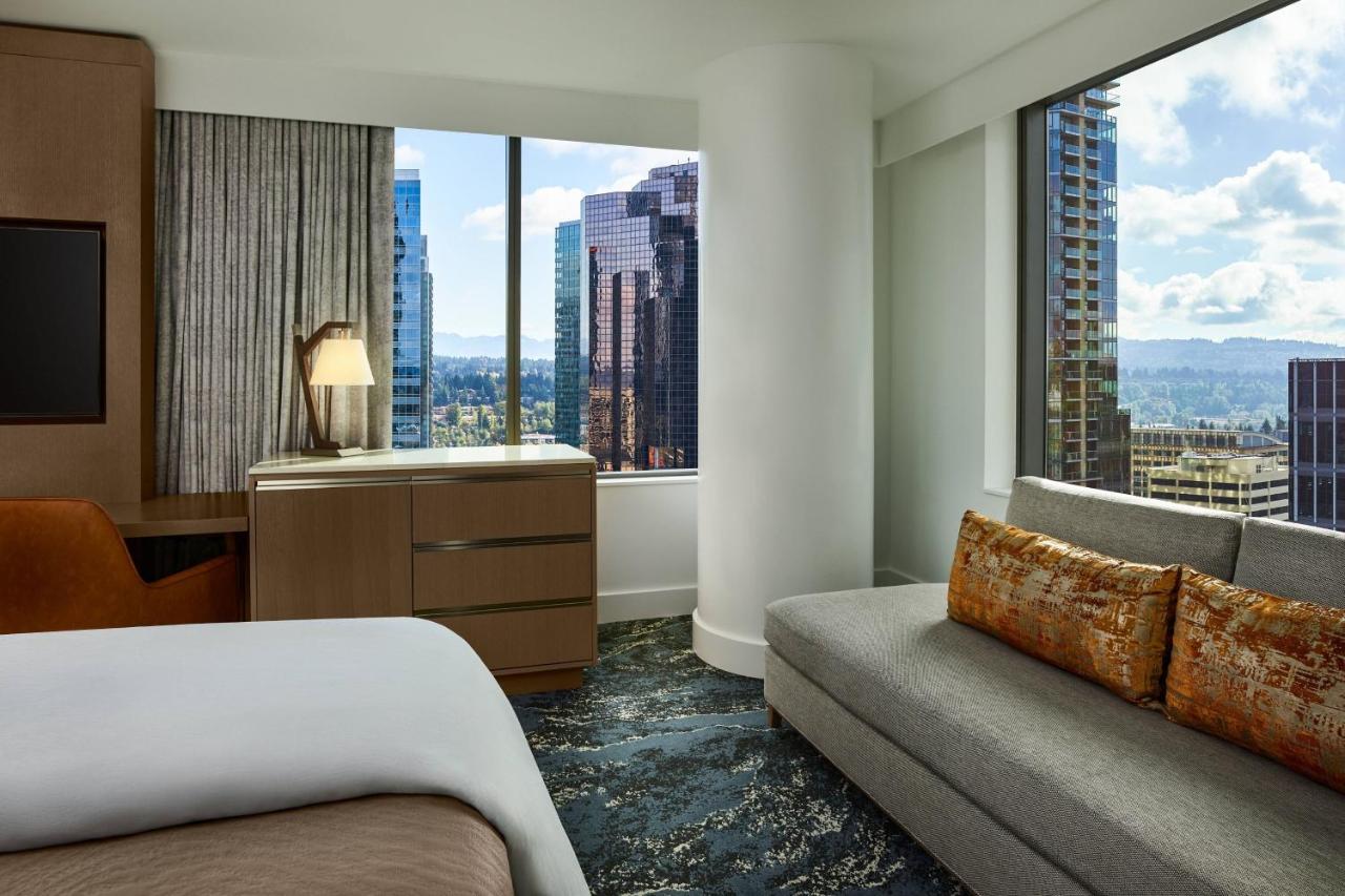 | The Westin Bellevue
