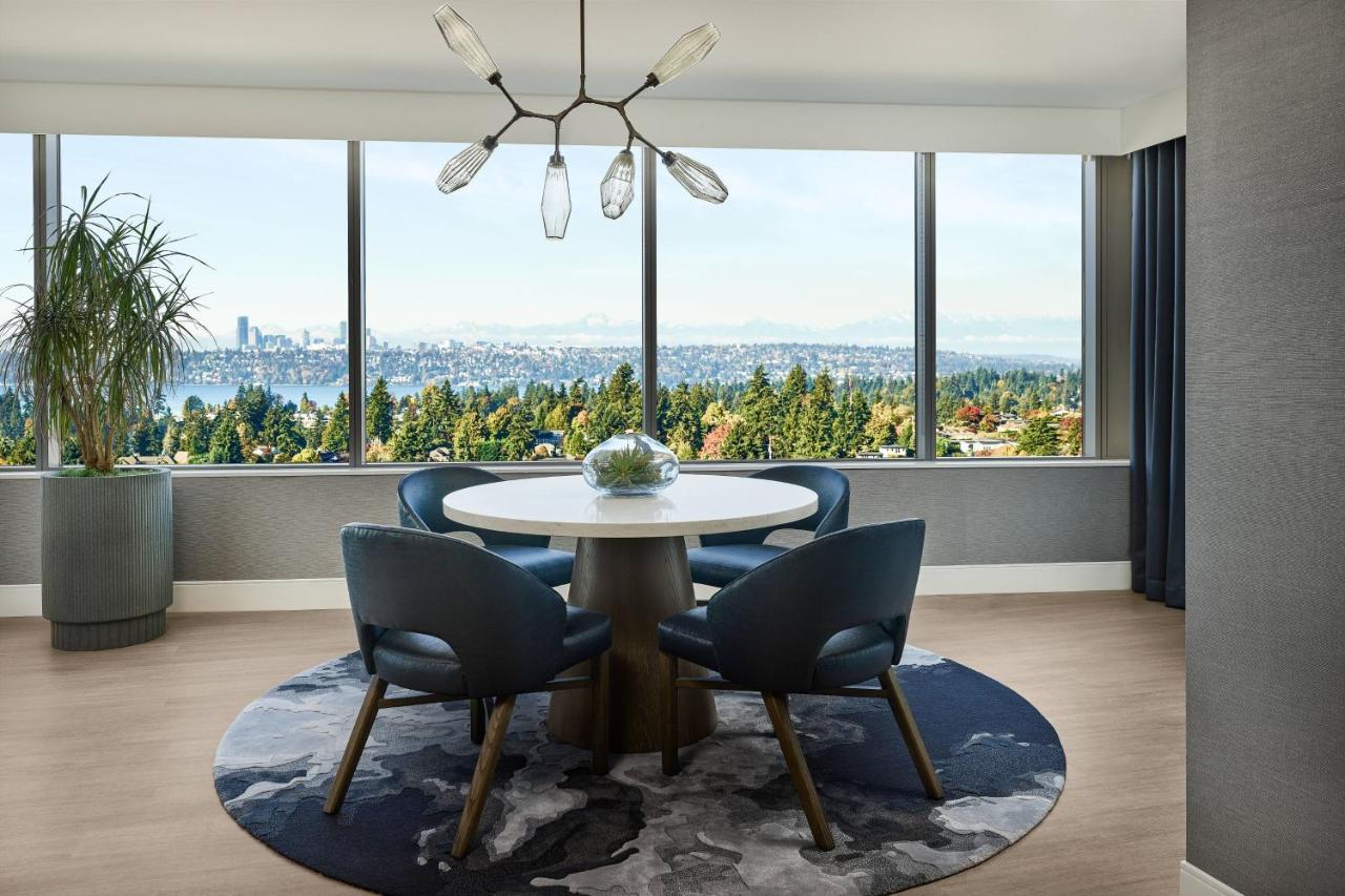 Chairman Suite, Suite, 1 King, Corner room, High floor at The Westin Bellevue
