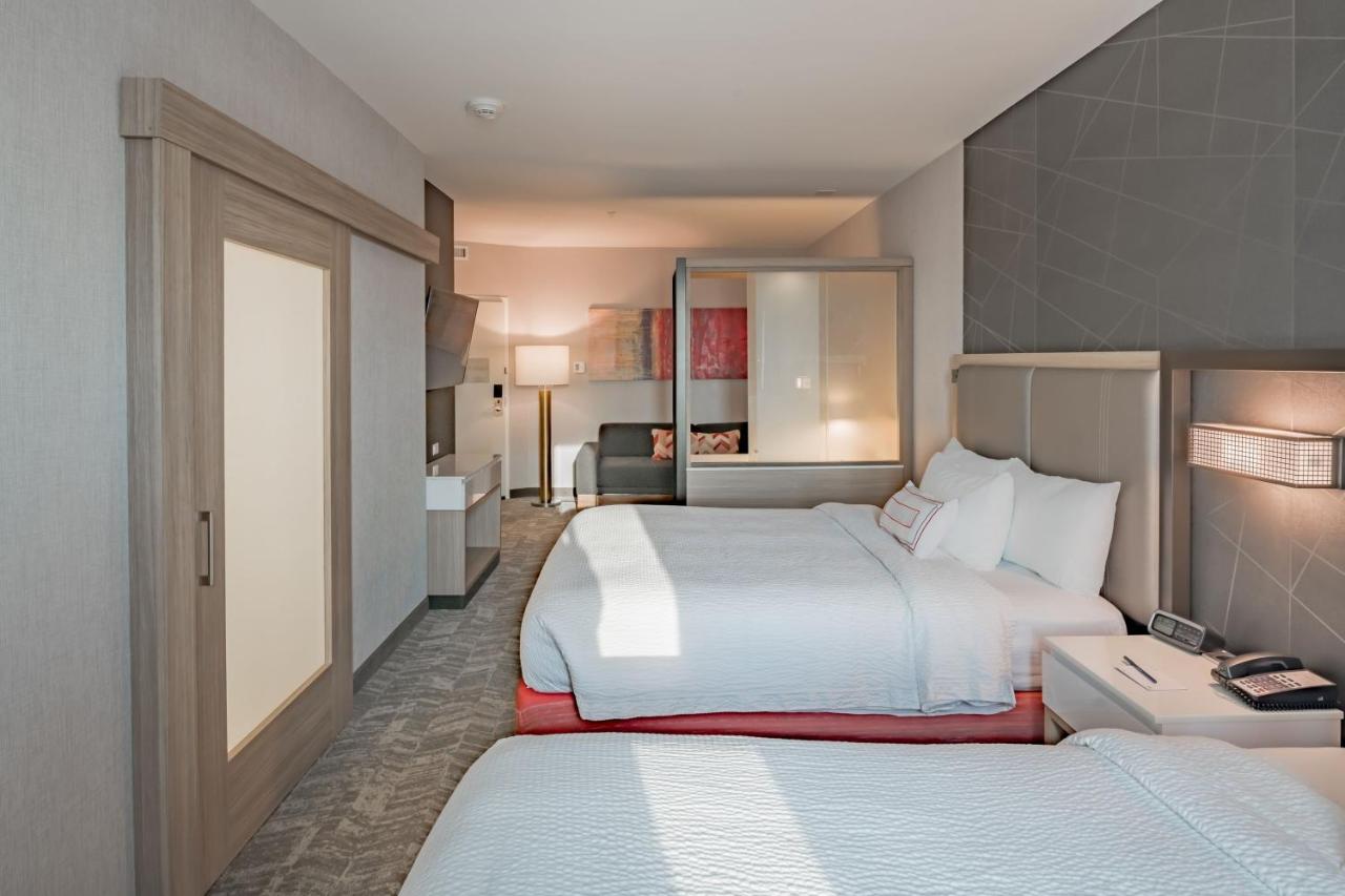 | SpringHill Suites Dallas Central Expressway