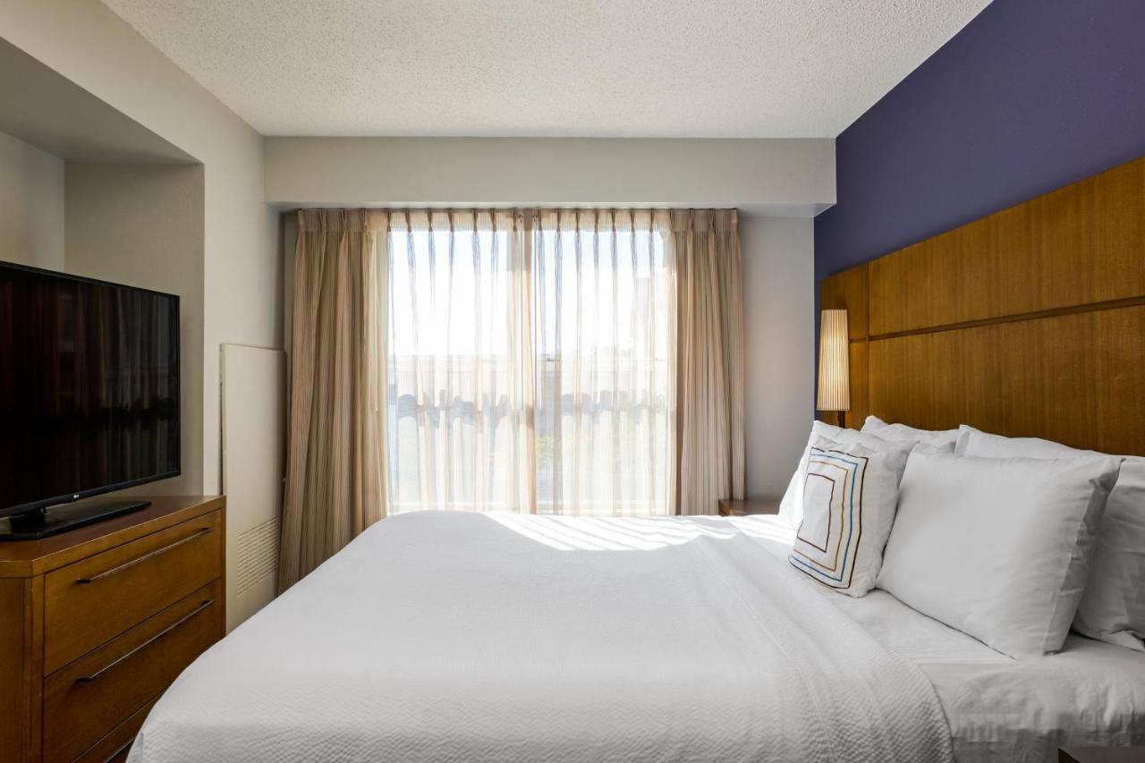 One-Bedroom King Suite with Sofa Bed at Residence Inn - Greenbelt by Marriott