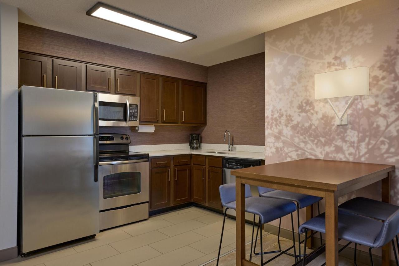 2 Bedroom Suite at Residence Inn - Greenbelt by Marriott