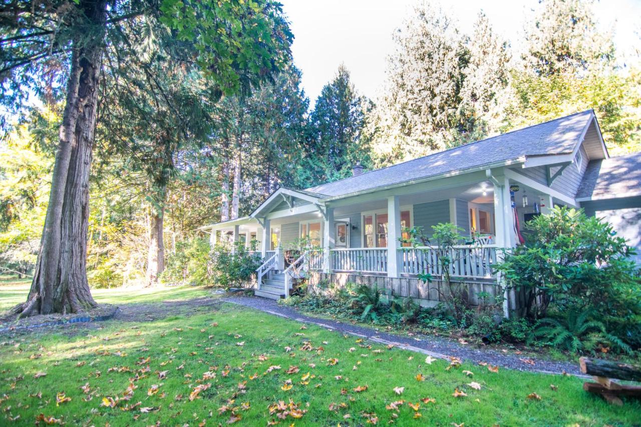 | Mountain Meadows Inn