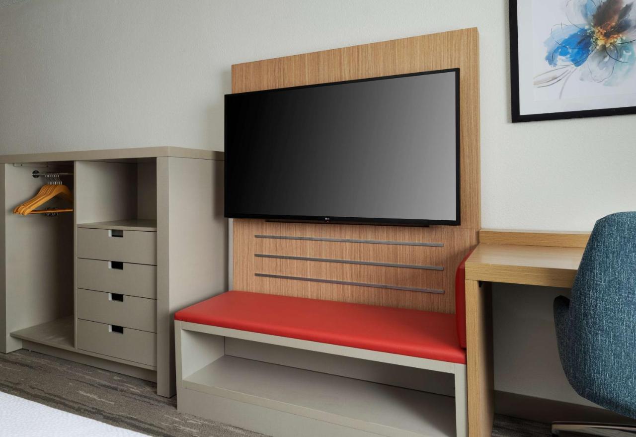 | Hilton Garden Inn Boston-Burlington