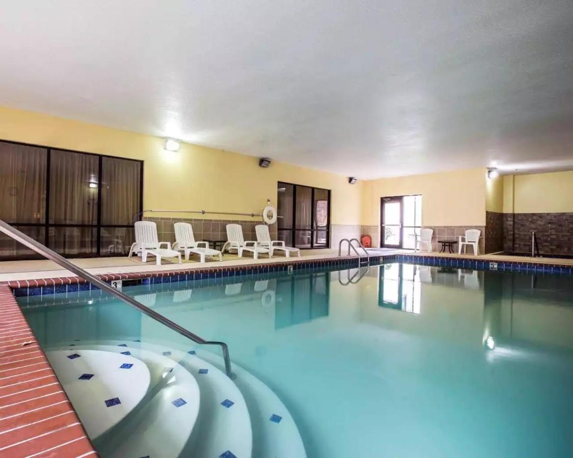 | Comfort Inn & Suites Rogersville