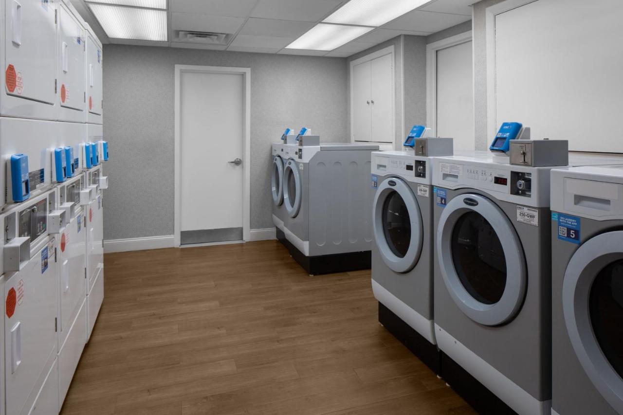 | Residence Inn by Marriott White Plains Westchester County
