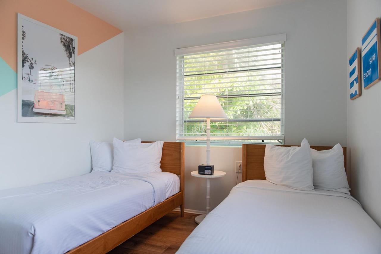 One-Bedroom Corner Suite at Seaspray Surf Lodge