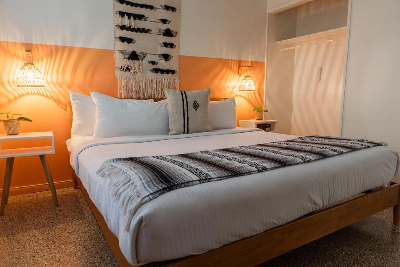  | Seaspray Surf Lodge