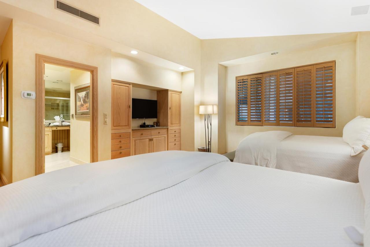 | The Galatyn Lodge