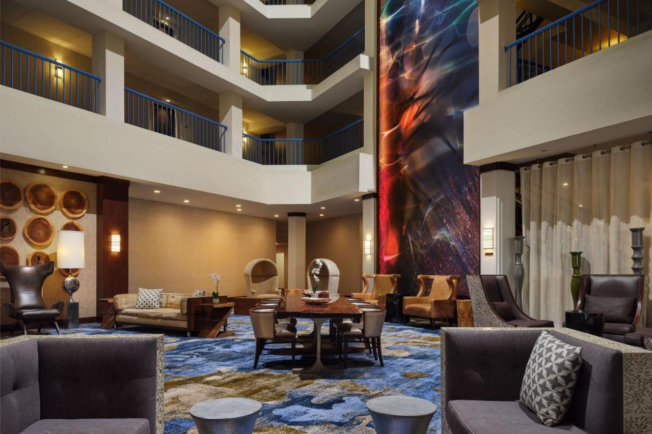| Delta Hotel Philadelphia Airport