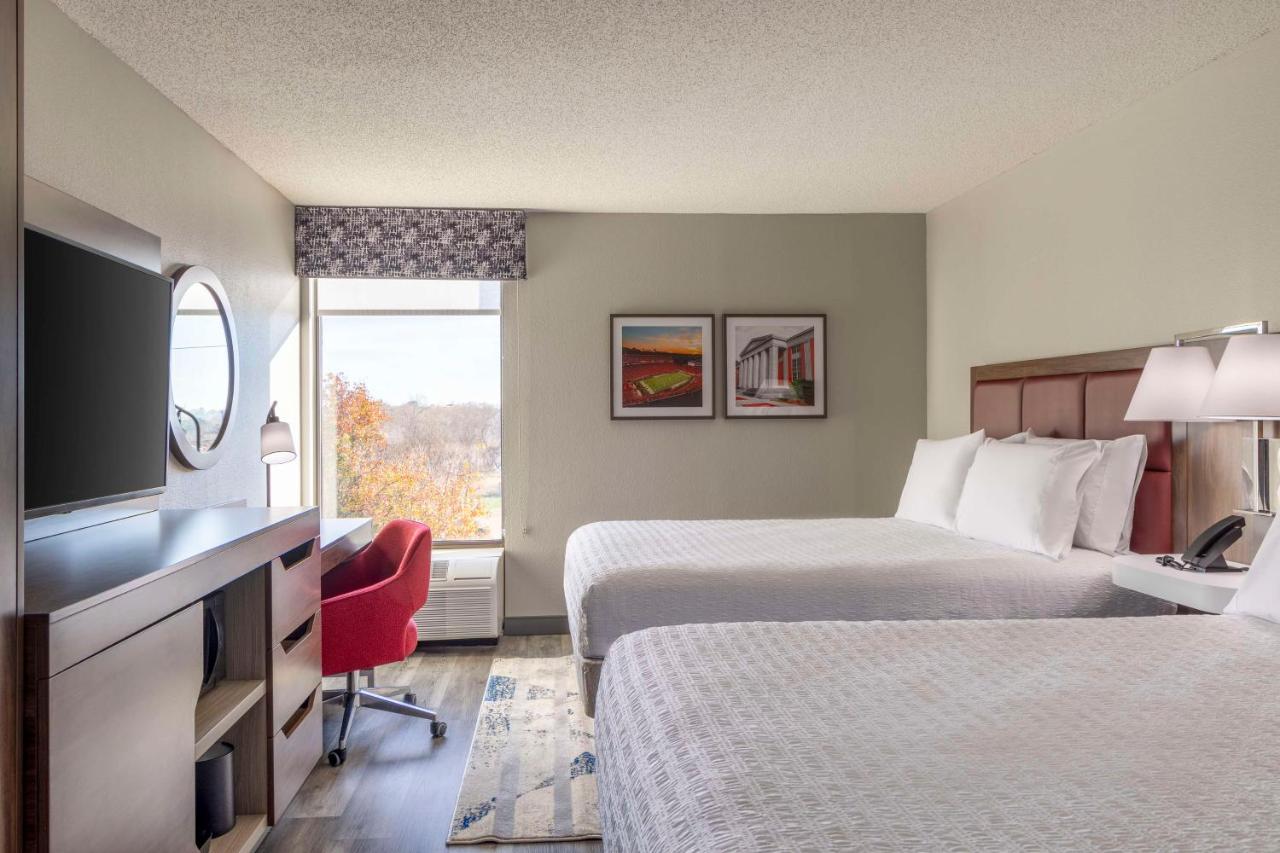 Double Room with Two Double Beds at Hampton Inn Athens