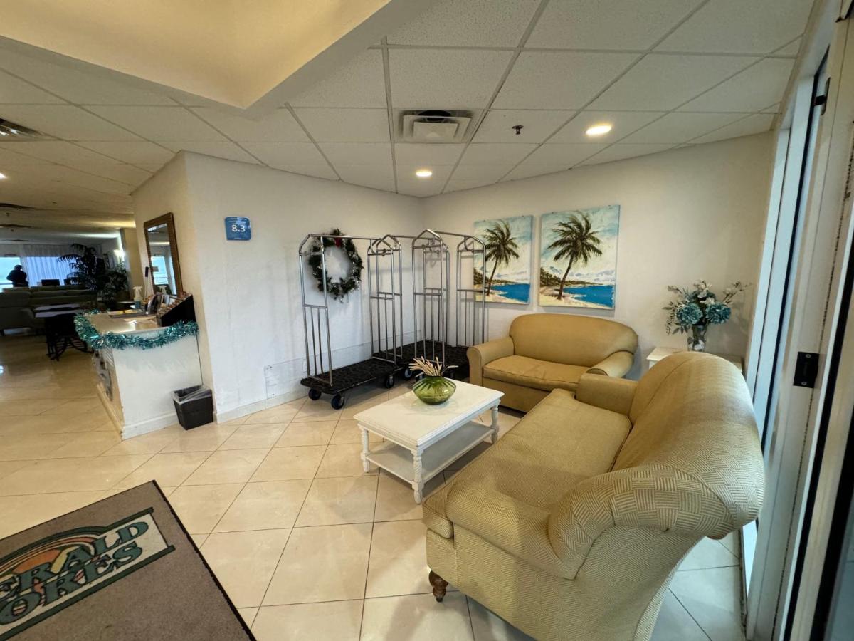  | Emerald Shores Hotel - Daytona Beach