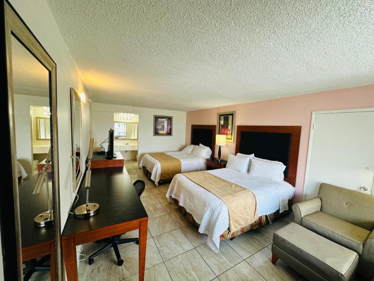 Standard Double Room - Smoking at Boca Inn