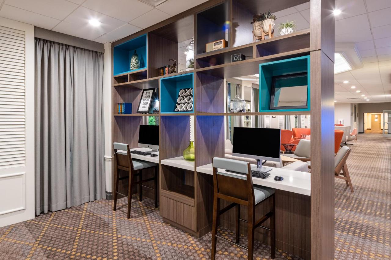 | Holiday Inn Poughkeepsie, an IHG Hotel