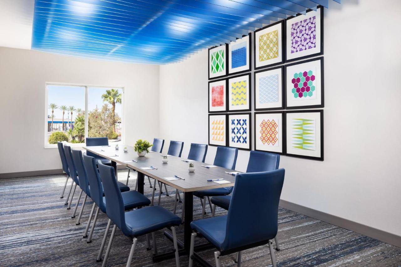  | Holiday Inn Express Las Vegas South, an IHG Hotel