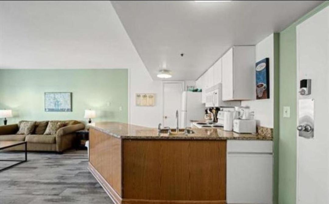 | One Bedroom Ocean View Condo