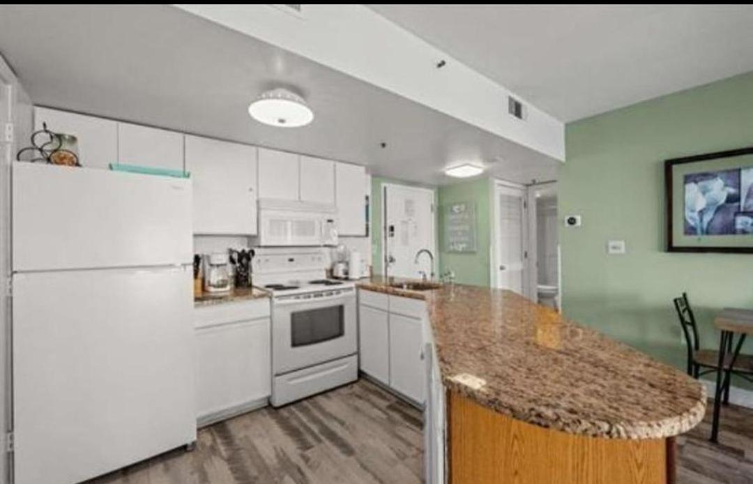 | One Bedroom Ocean View Condo