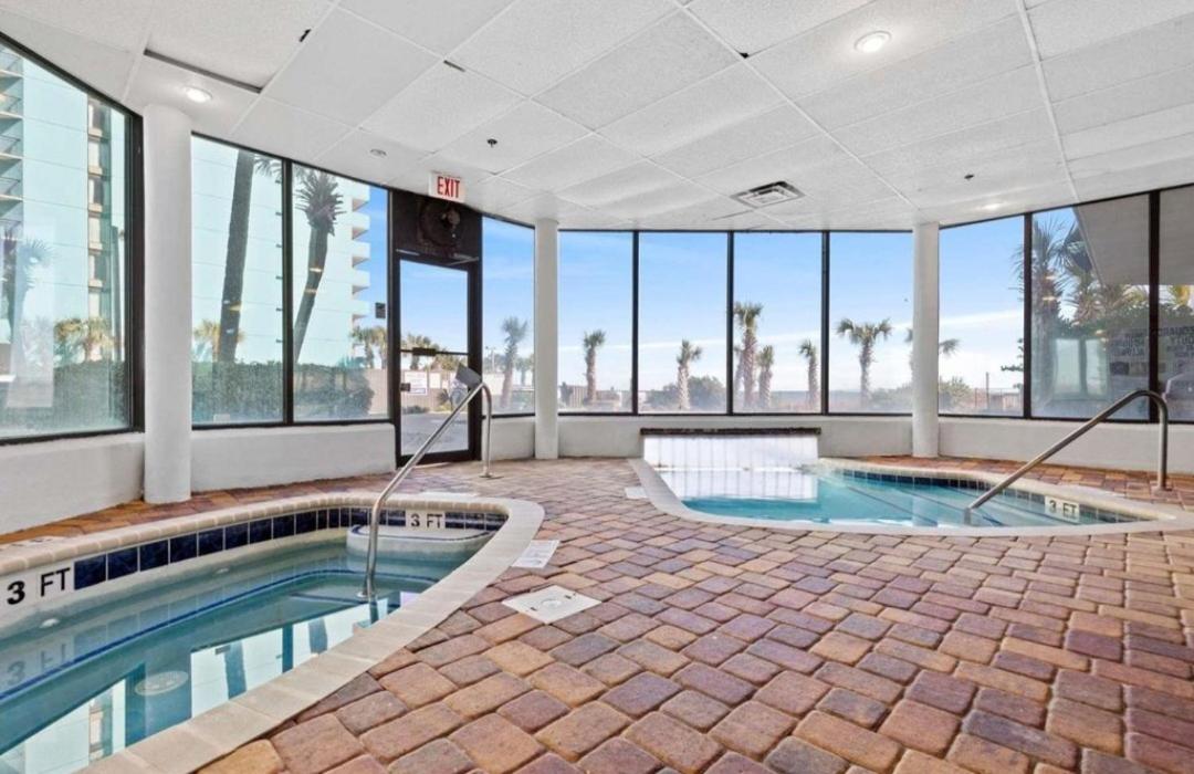 | One Bedroom Ocean View Condo