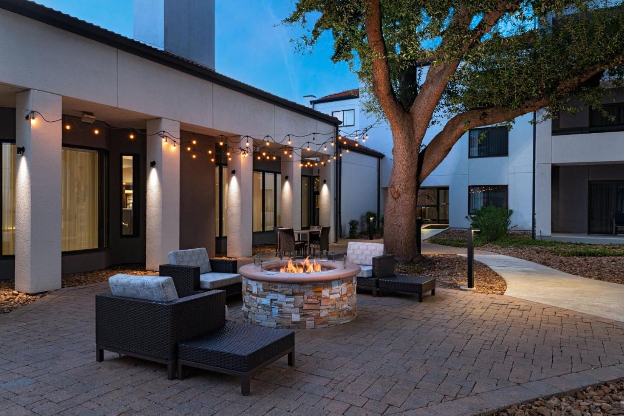  | Courtyard by Marriott San Antonio Downtown