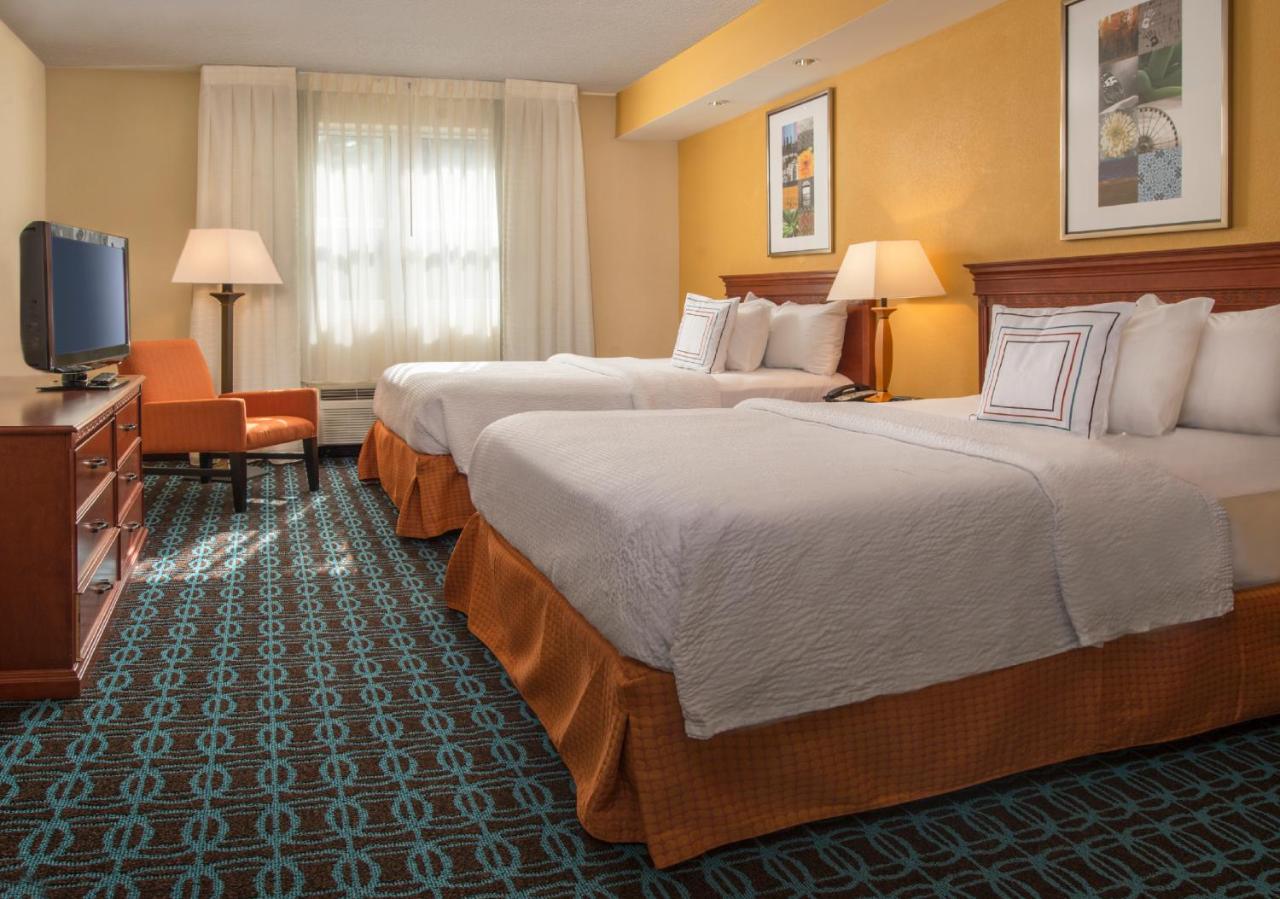 | Fairfield Inn & Suites by Marriott Williamsburg