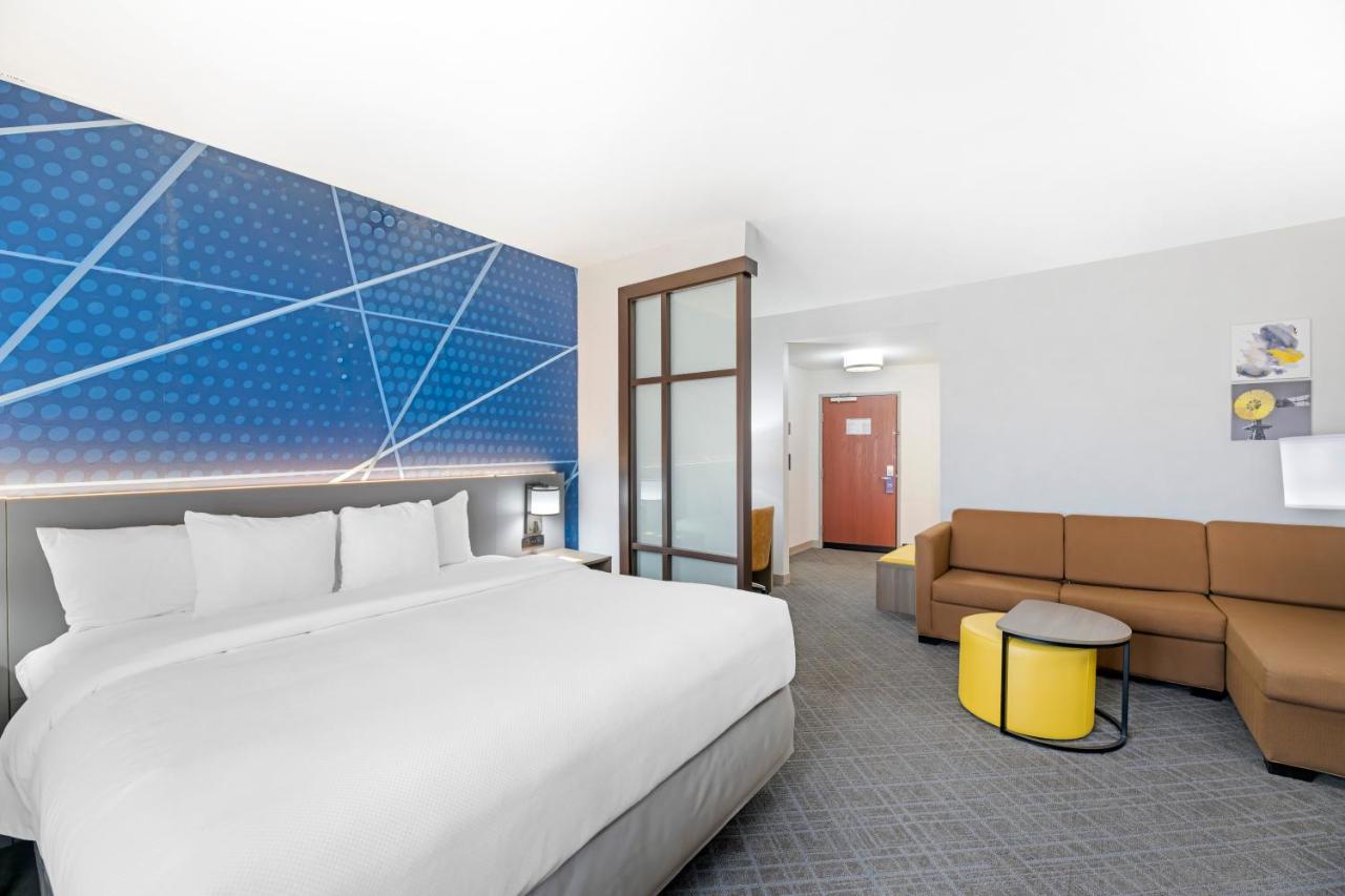 King Suite with Accessible Bath Tub - Accessible/Non-Smoking at Comfort Suites Pecos
