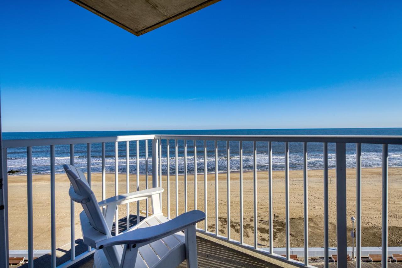 Ocean Front Suite Two Queen Beds with Balcony at Commander Hotel & Suites