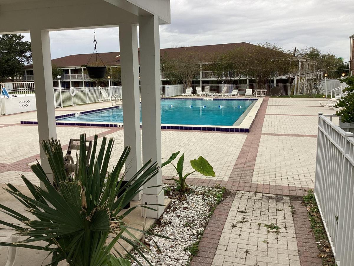 | Motel 6-Ocala, FL - Conference Center