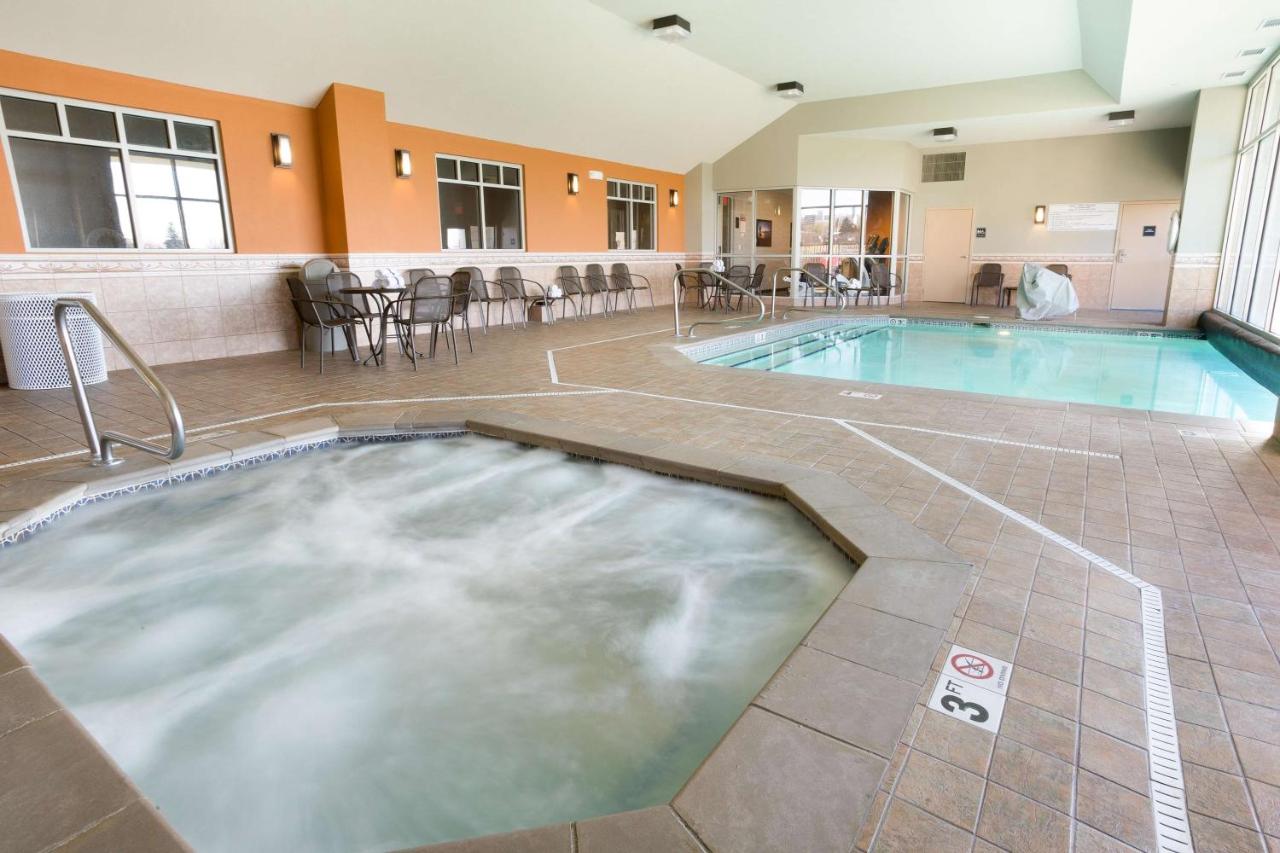 | Drury Inn & Suites Cincinnati Sharonville