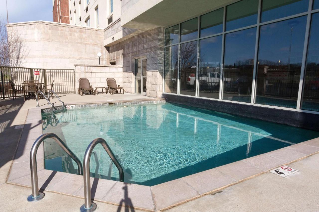 | Drury Inn & Suites Cincinnati Sharonville