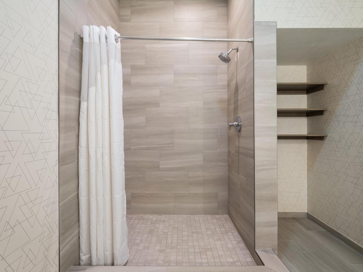Deluxe Family Suite - Non-Smoking at Holiday Inn Express Meadville (I-79 Exit 147a) by IHG