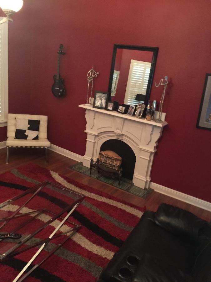 | Huffman House Bed & Breakfast
