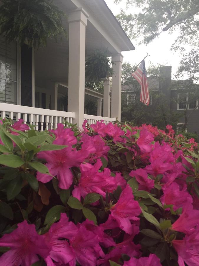 | Huffman House Bed & Breakfast
