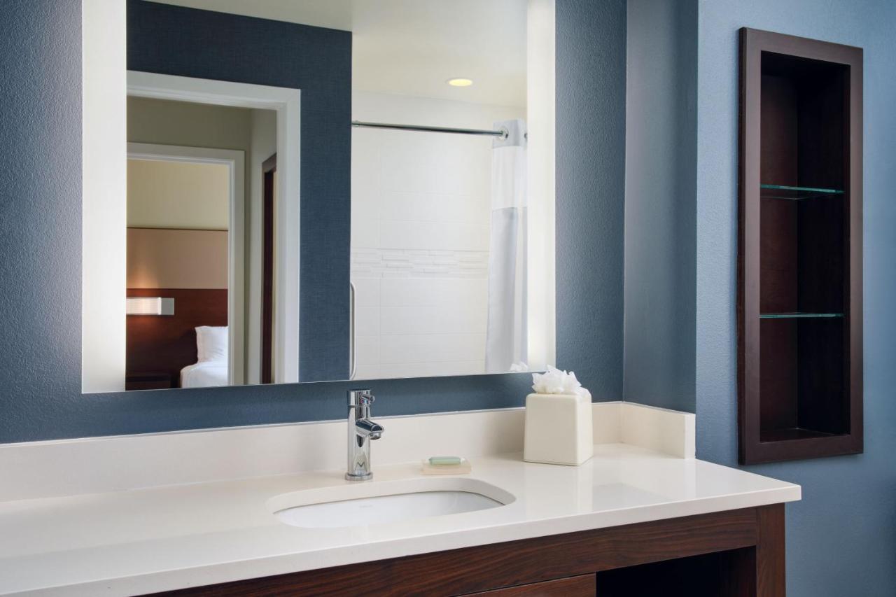 | Residence Inn by Marriott Fort Myers at I-75 and Gulf Coast Town Center