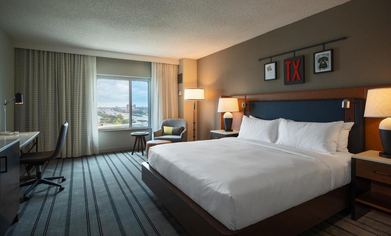 | Renaissance Dallas Richardson Hotel