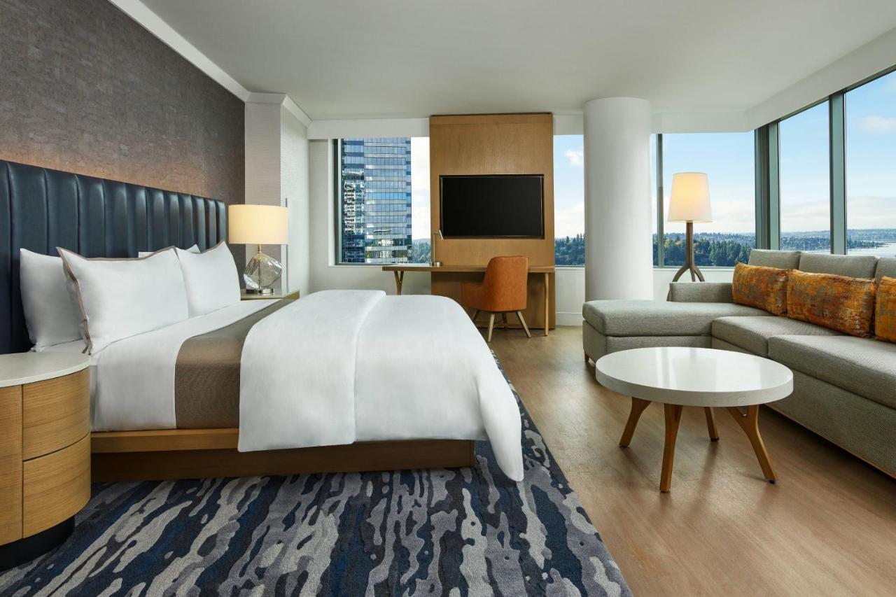 | The Westin Bellevue