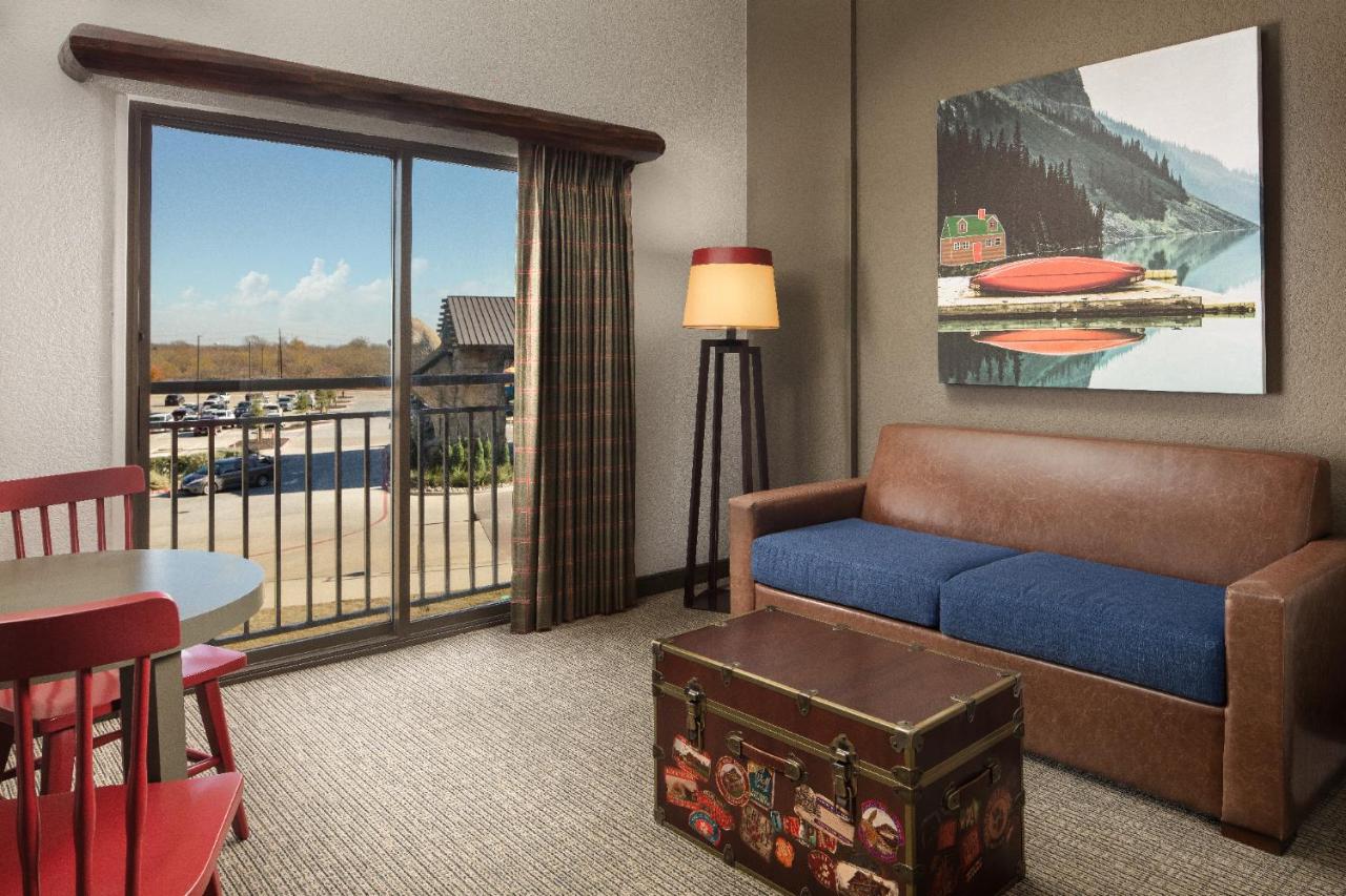 Grizzly Bear Suite at Great Wolf Lodge Atlanta / LaGrange, GA