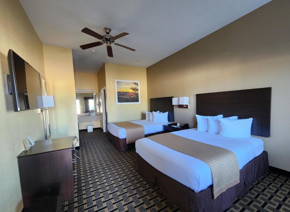 Queen Room with Two Queen Beds - Non-Smoking at Days Inn by Wyndham Baytown East