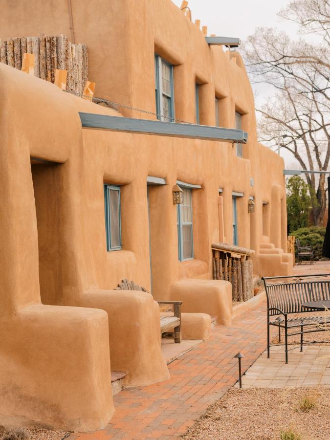 | Pueblo Bonito Santa Fe