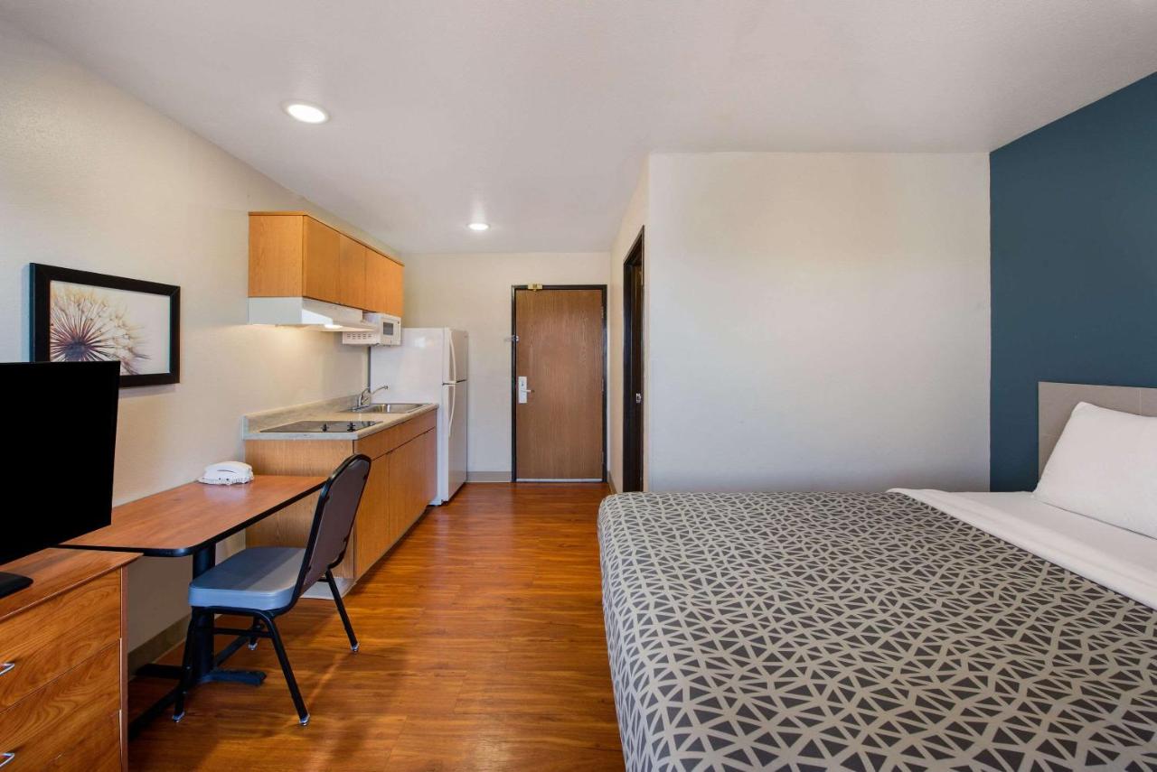 Standard Double Room - Non-Smoking at WoodSpring Suites Columbus Southeast