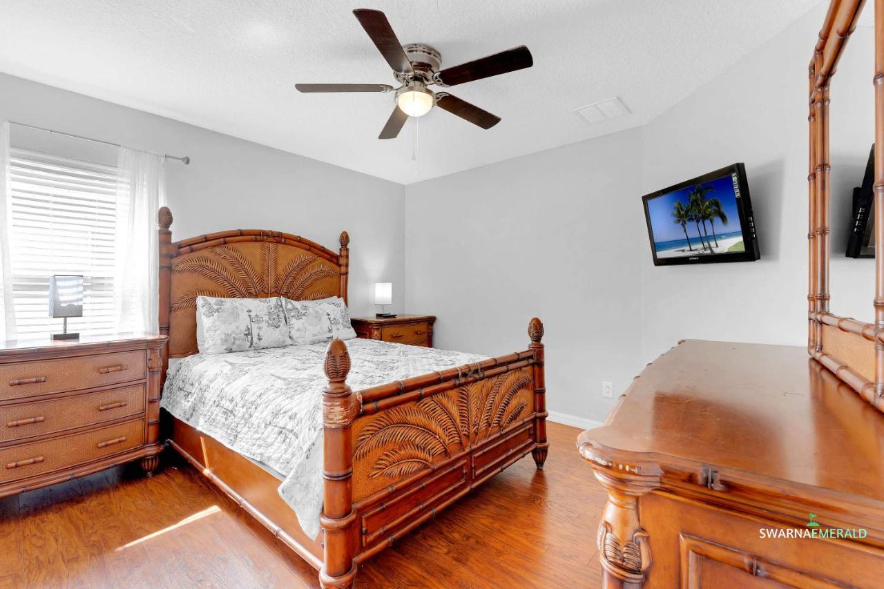 | Private Pool, Spa Tub, Themed Rooms, Resort Amenities