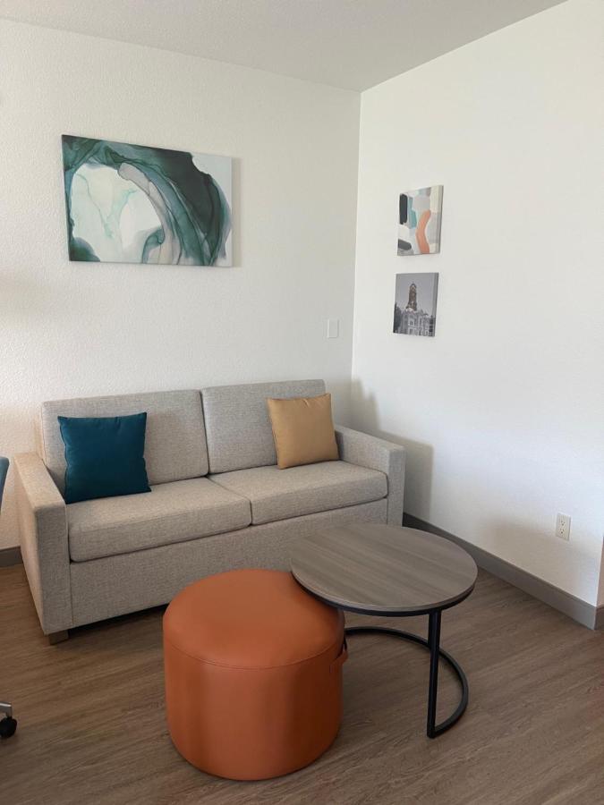 King Suite with Sofa Bed - Non-Smoking at Comfort Suites Granbury