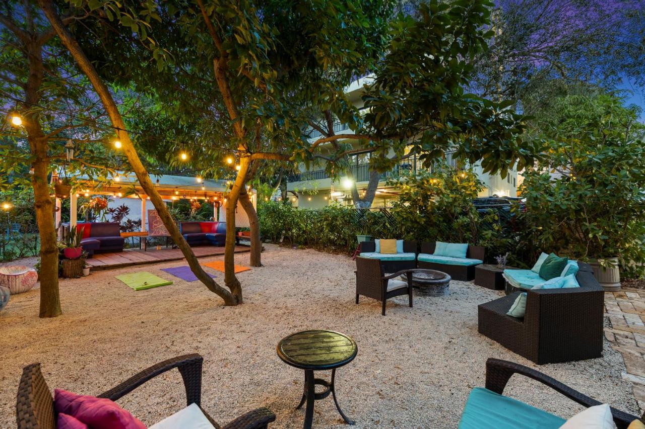 | Hotel New Yorker Miami