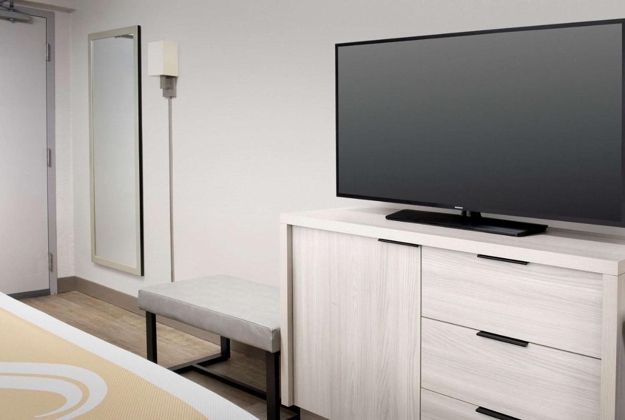 King Room - Non-Smoking at Quality Inn Atlantic Beach - Mayo Clinic Jax Area