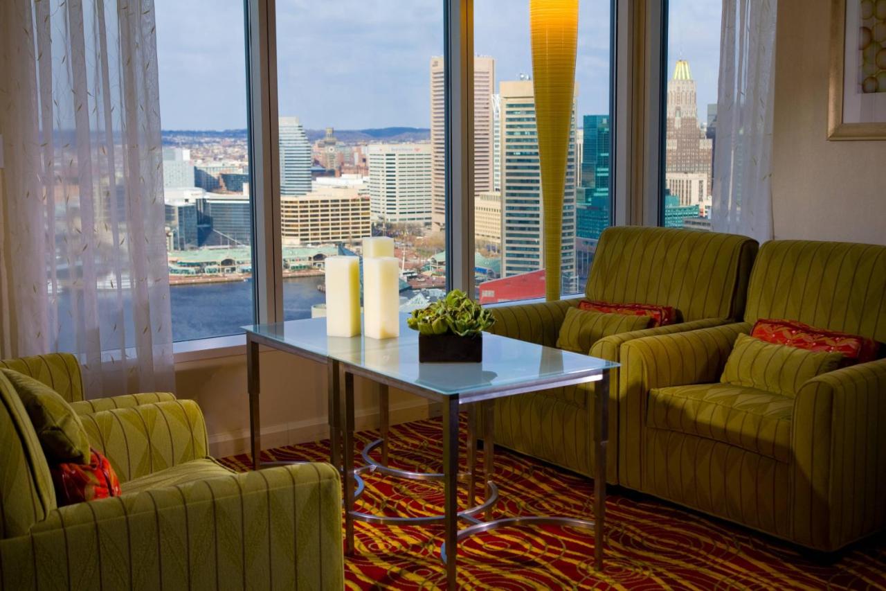 Club Level King Room at Baltimore Marriott Waterfront