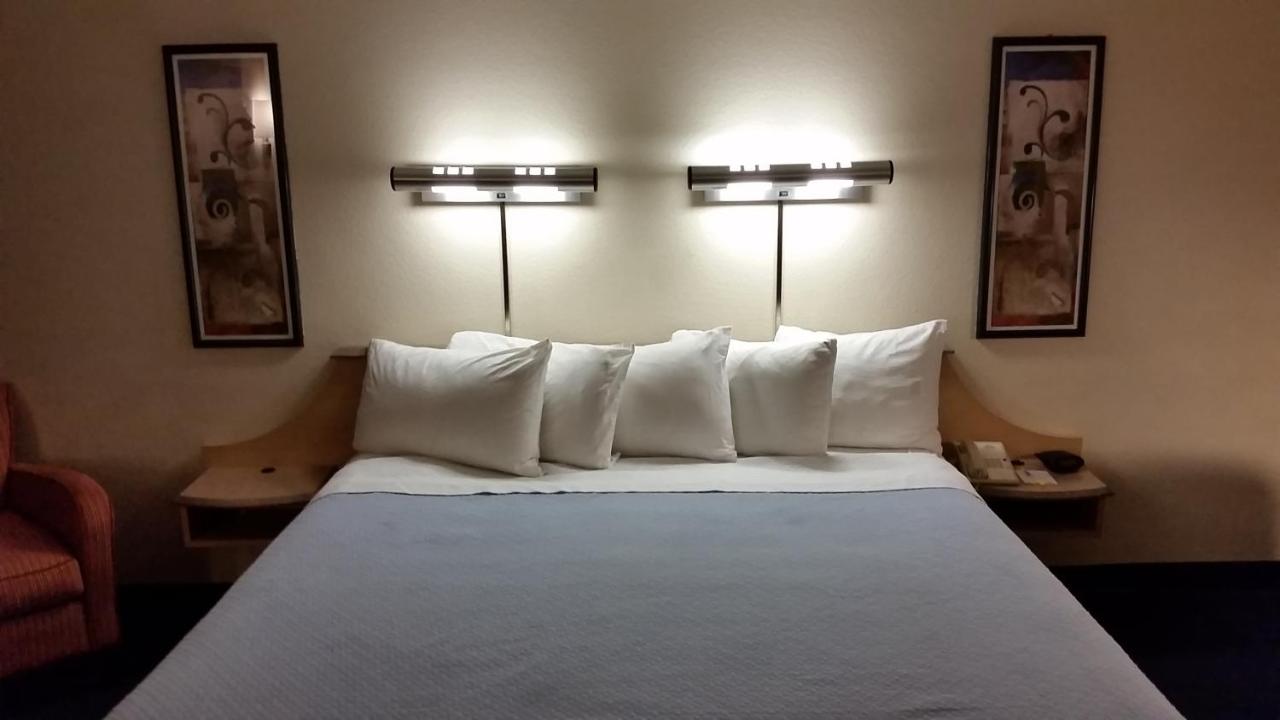 King Studio Suite - Non-Smoking at Days Inn by Wyndham Buena Park