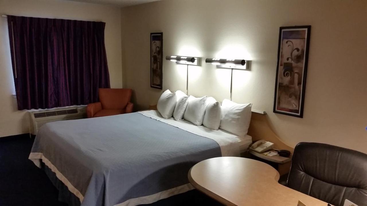 King Studio Suite - Non-Smoking at Days Inn by Wyndham Buena Park