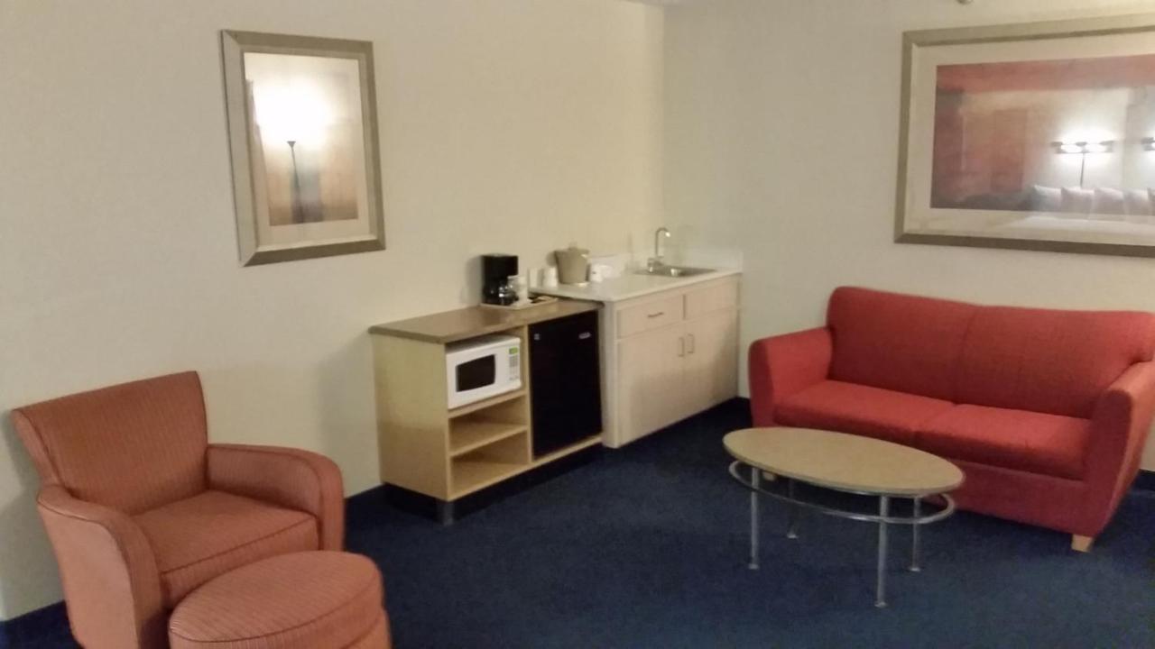 King Studio Suite - Non-Smoking at Days Inn by Wyndham Buena Park